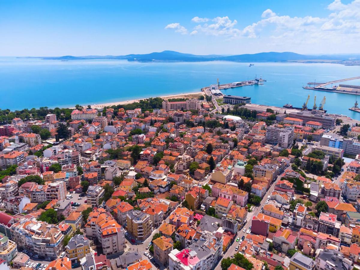 Apart Hotel Salt Lake Поморие Екстериор снимка